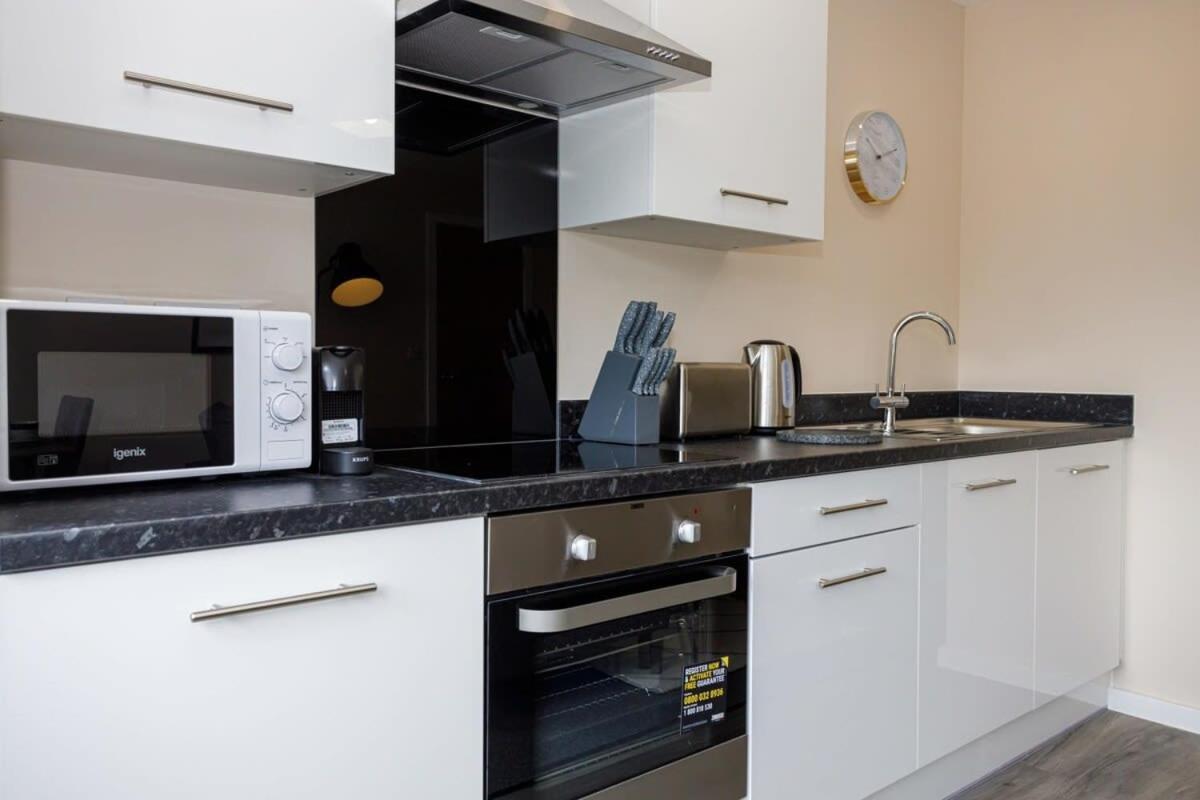 Modern And Stylish 1 Bed Apartment Манчестер Экстерьер фото